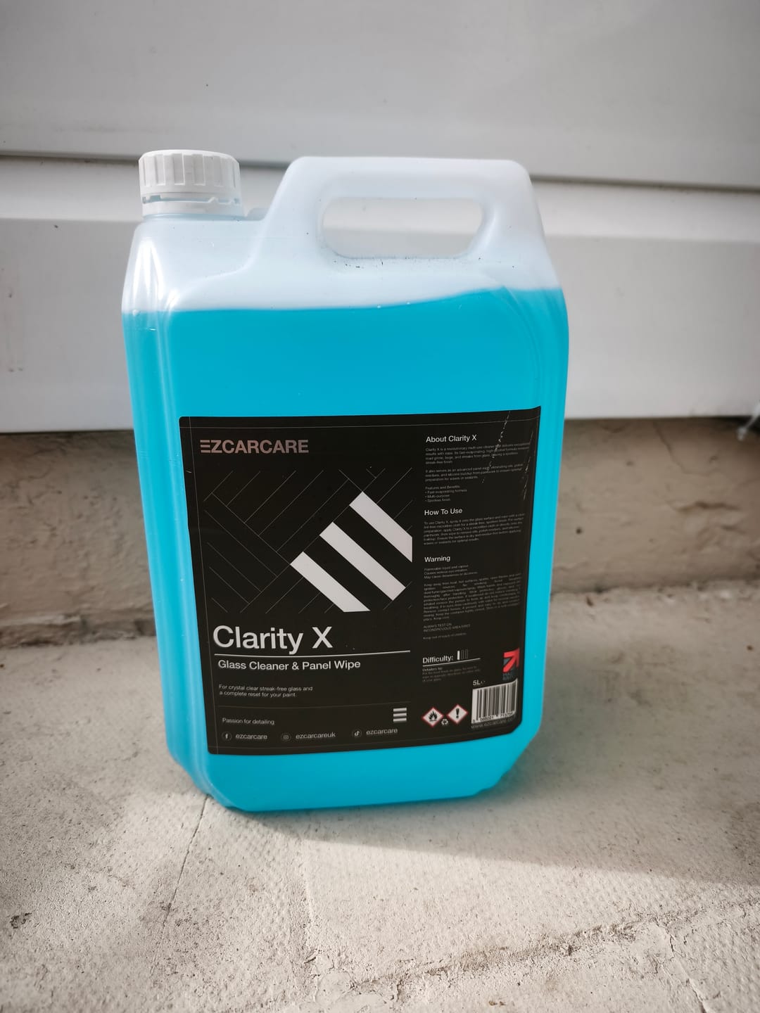 Customer photo review of Clarity X - Window Cleaner & Panel Wipe