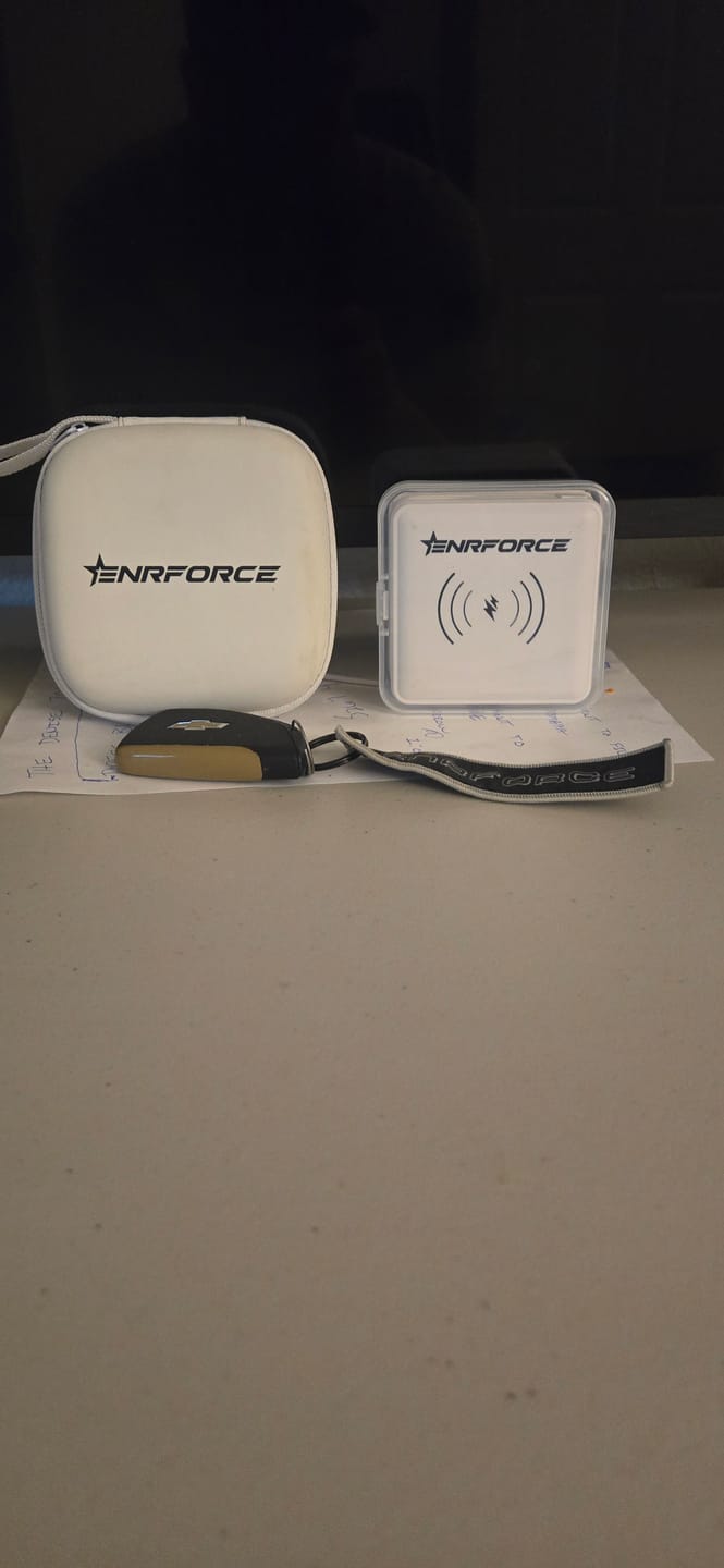 Customer photo review of 4 in 1 Wireless Power Bank Charger