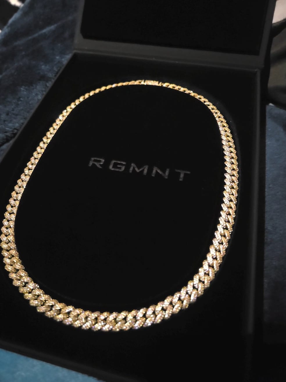 Customer photo review of Iced Cuban Chain 8mm - Gold RG116G