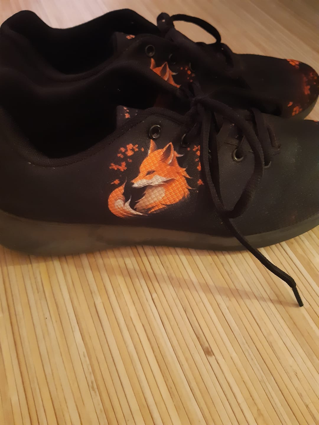 Customer photo review of Sneakers Kitsune