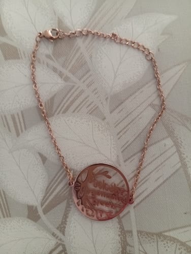 Customer photo review of LOANYA Bracelet Arbre de vie avec prénoms personnalisés