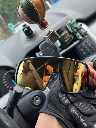 Customer using stick-on lenses with cycling sunglasses