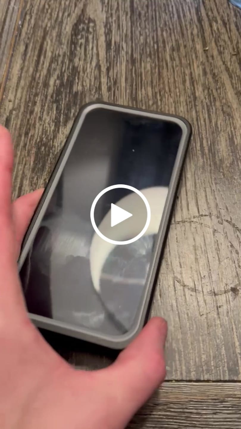 Customer video review of iPhone 17 Pro Max Waterproof Case - MagSafe Kickstand, Integrated Screen & Camera Protection | Oasis Series