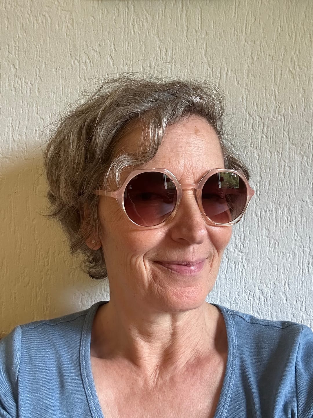 Customer photo review of Sonnenbrille - Sunglasses - Edgy - nude