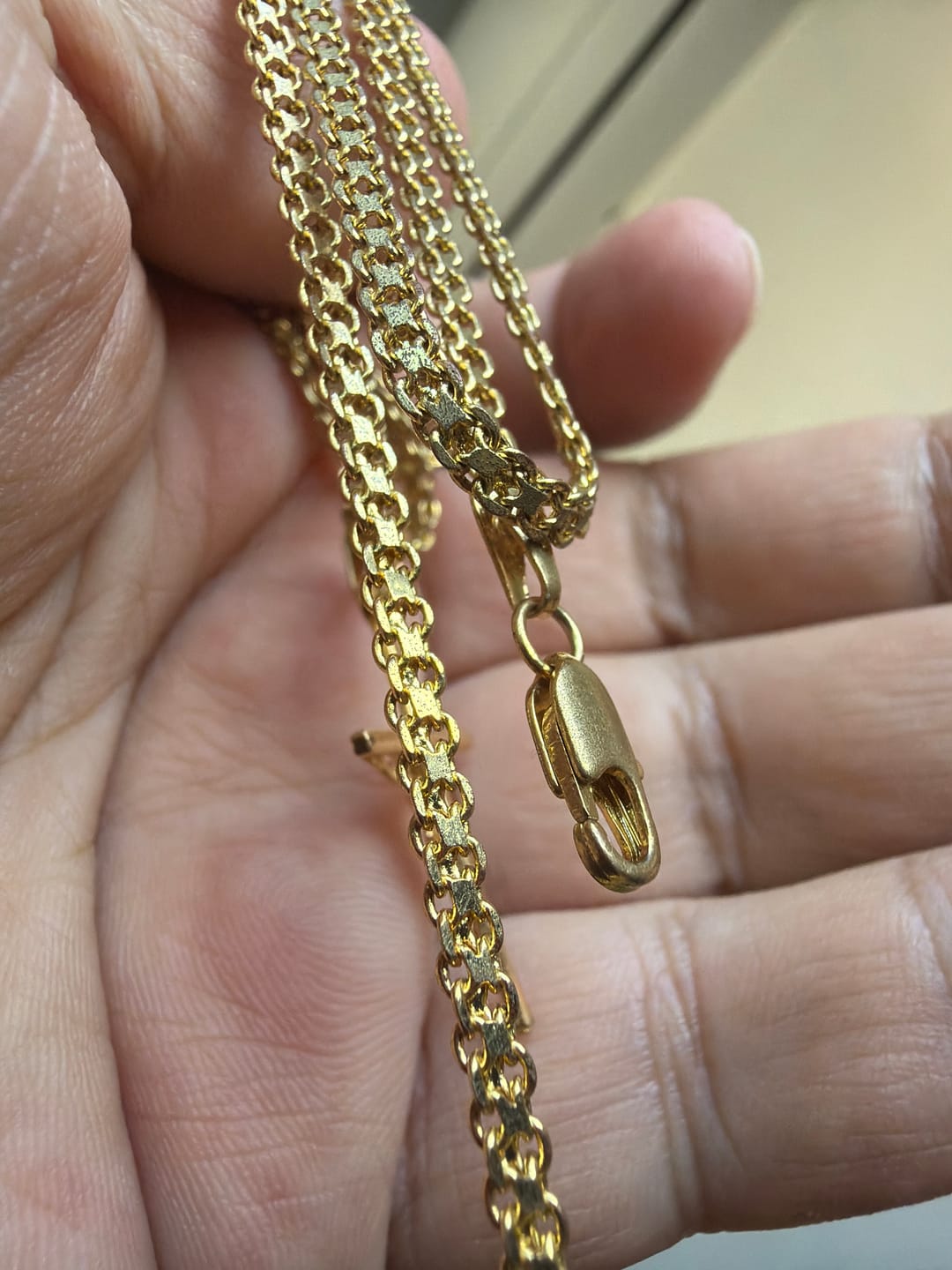 Customer photo review of Cadena Bismarck en Oro laminado 18k Para Caballero