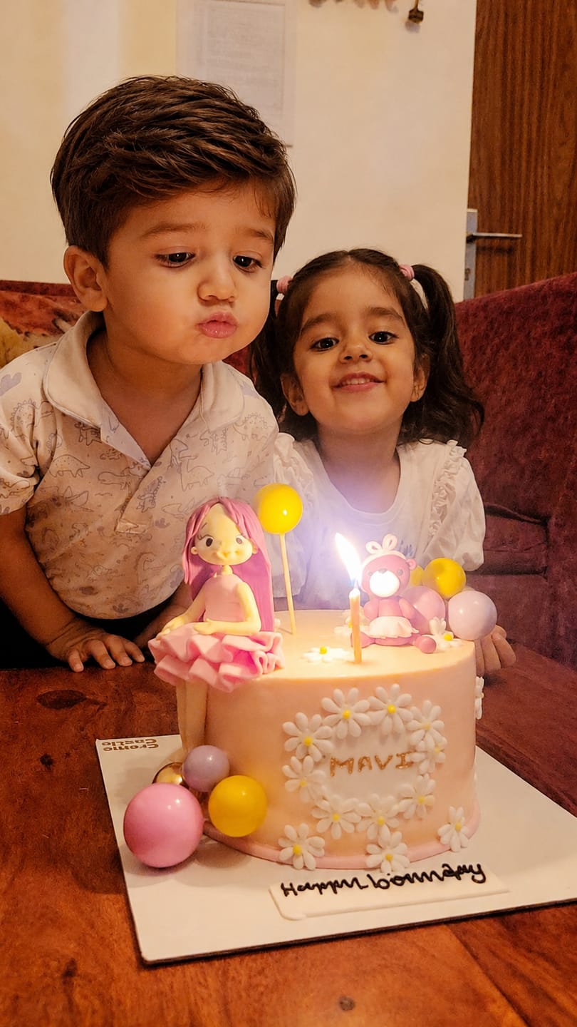 Customer photo review of Girl Teddy Friendship Cake