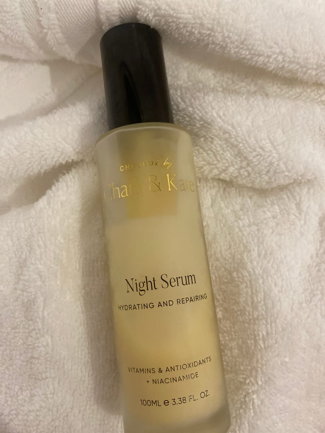 Customer photo review of Cheveux Night Serum for Dry, Damaged & Frizzy Hair 100ml