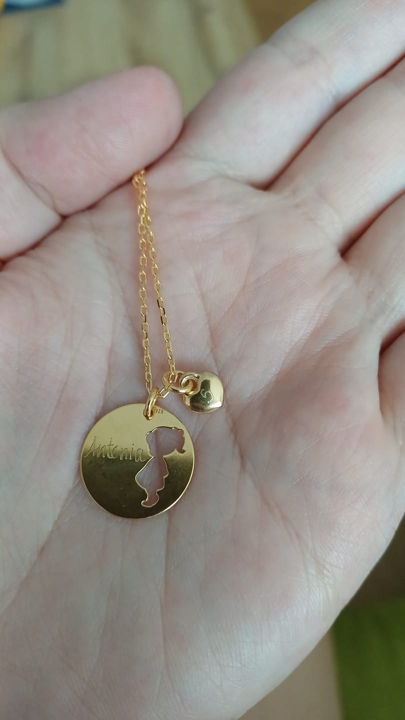 Customer photo review of Halskette mit Gravur "Mama Love"