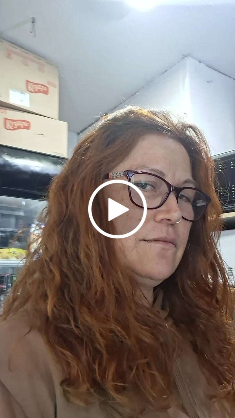 Customer video review of Henna Jamila Hair -  Cobrizo Natural y Duradero