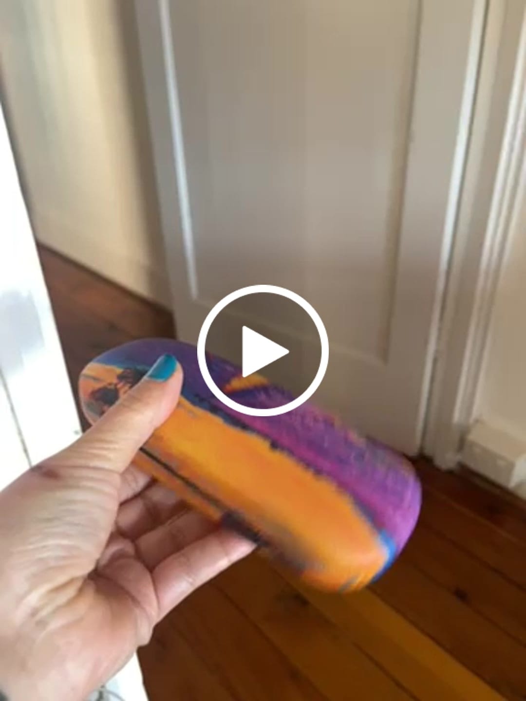 Customer video review of Van gogh Hard Leather Glasses Case