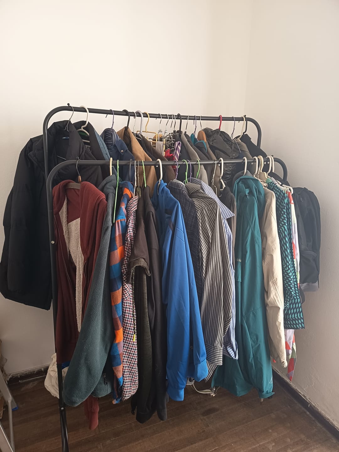 Customer photo review of Perchero de metal estilo minimalista doble Homilu