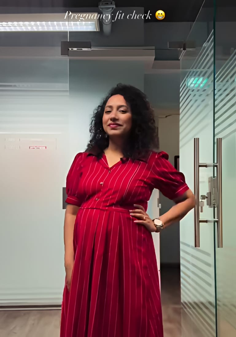 Customer photo review of Cherry Maternity Feeding Dress