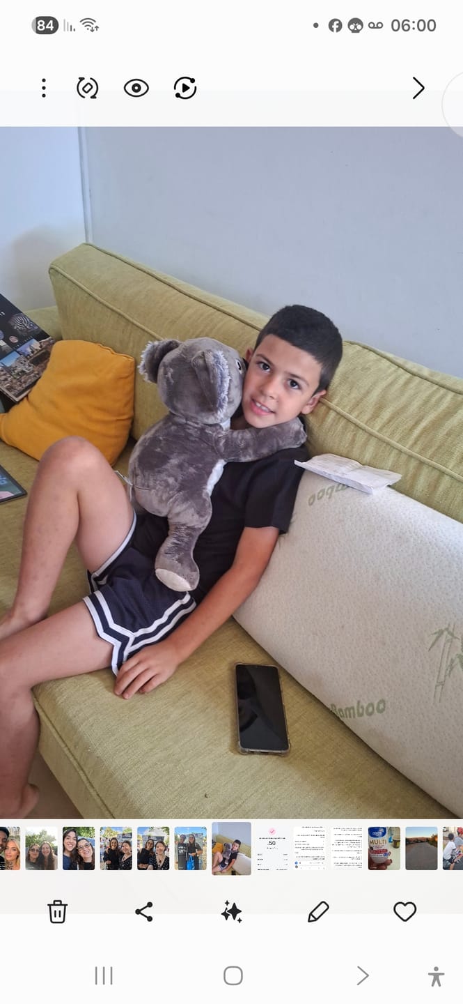 Customer photo review of Hugimals - בובות כובד