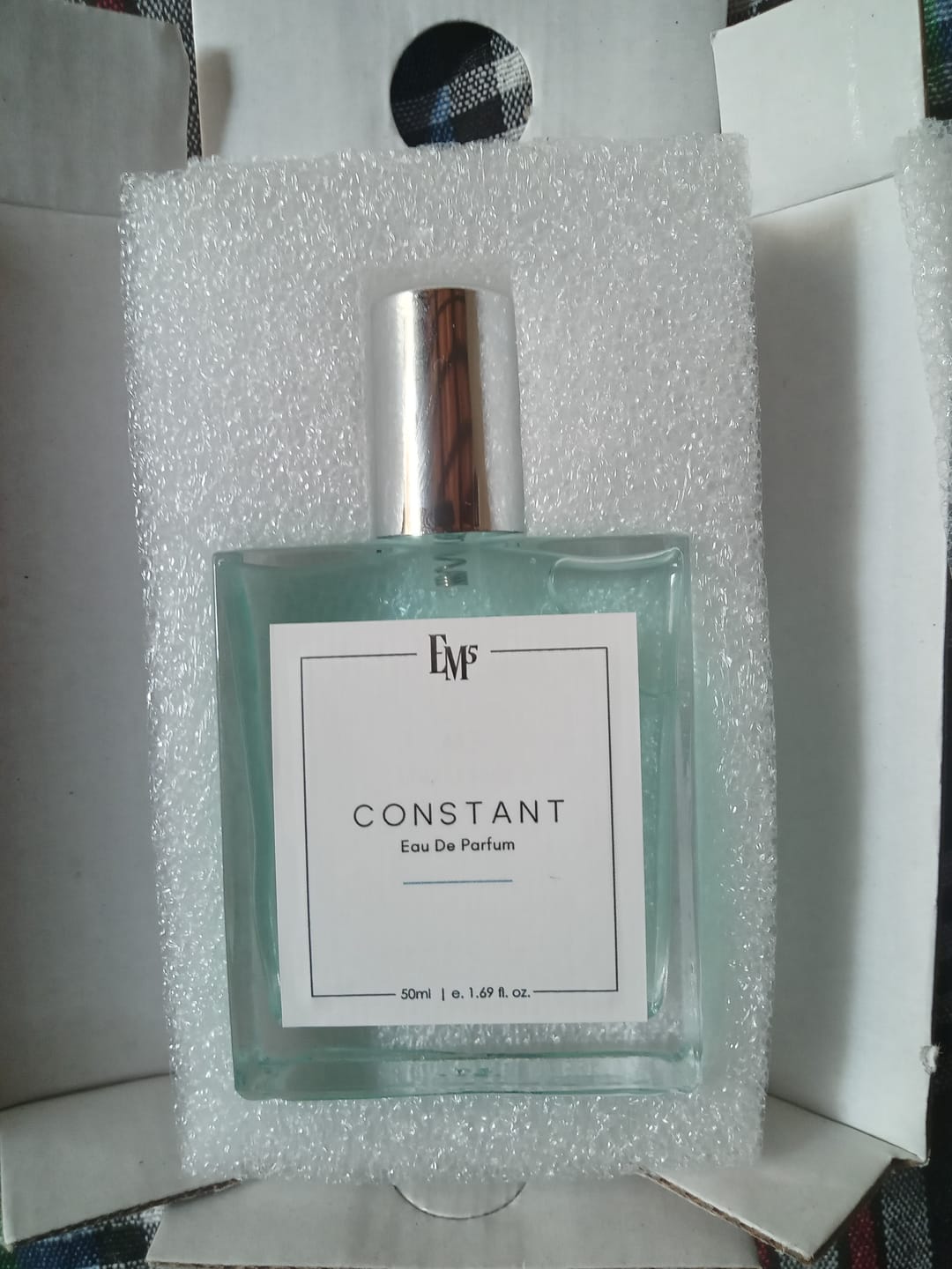 Customer photo review of Constant | Eau De Parfum