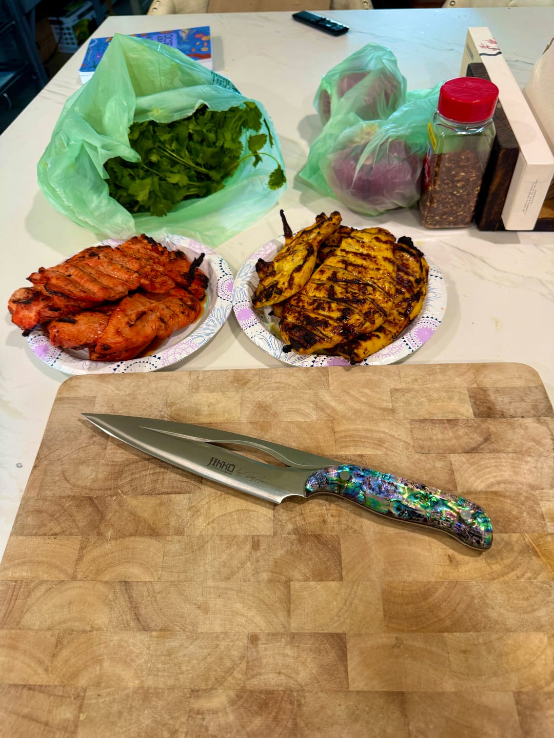 Customer photo review of The Pearl Eye Edition – Signature Knife by JIKKO®
