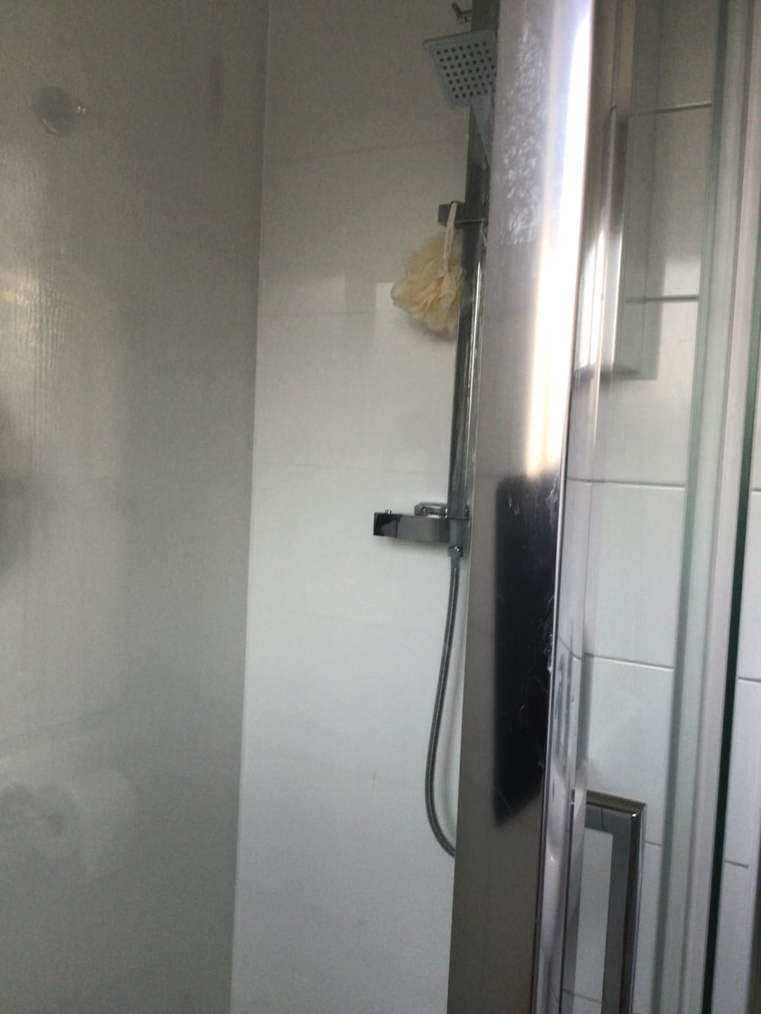 Customer photo review of 10mm White Gloss Shower Panel 1M x 2.4M