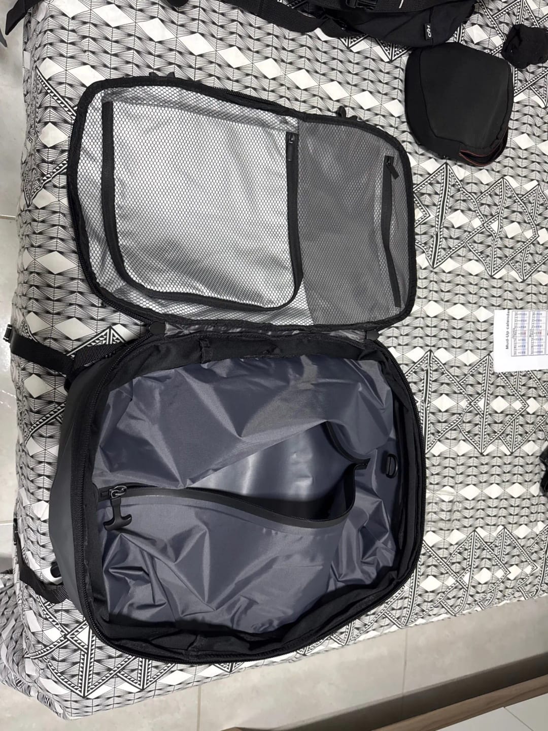 Customer photo review of Discoverer Vacuum Compression Travel Backpack 60L