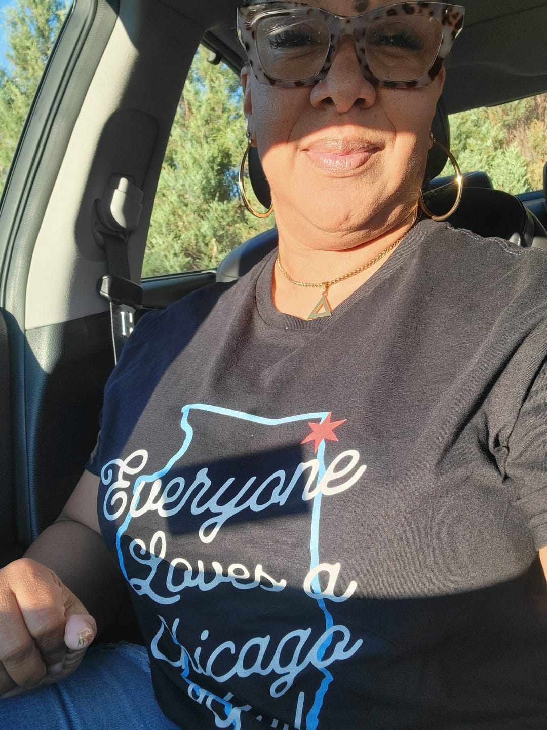 Customer photo review of Loves Chicago Girls T-Shirt