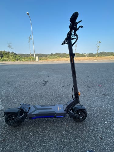 Customer photo review of Ausom DT2 Pro Dual Motor E-scooter