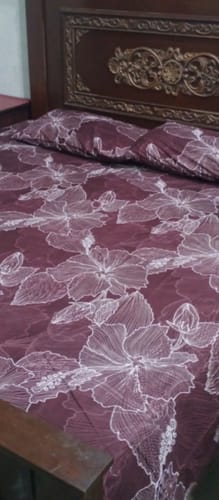 Customer photo review of Moncear - Bed Sheet Set