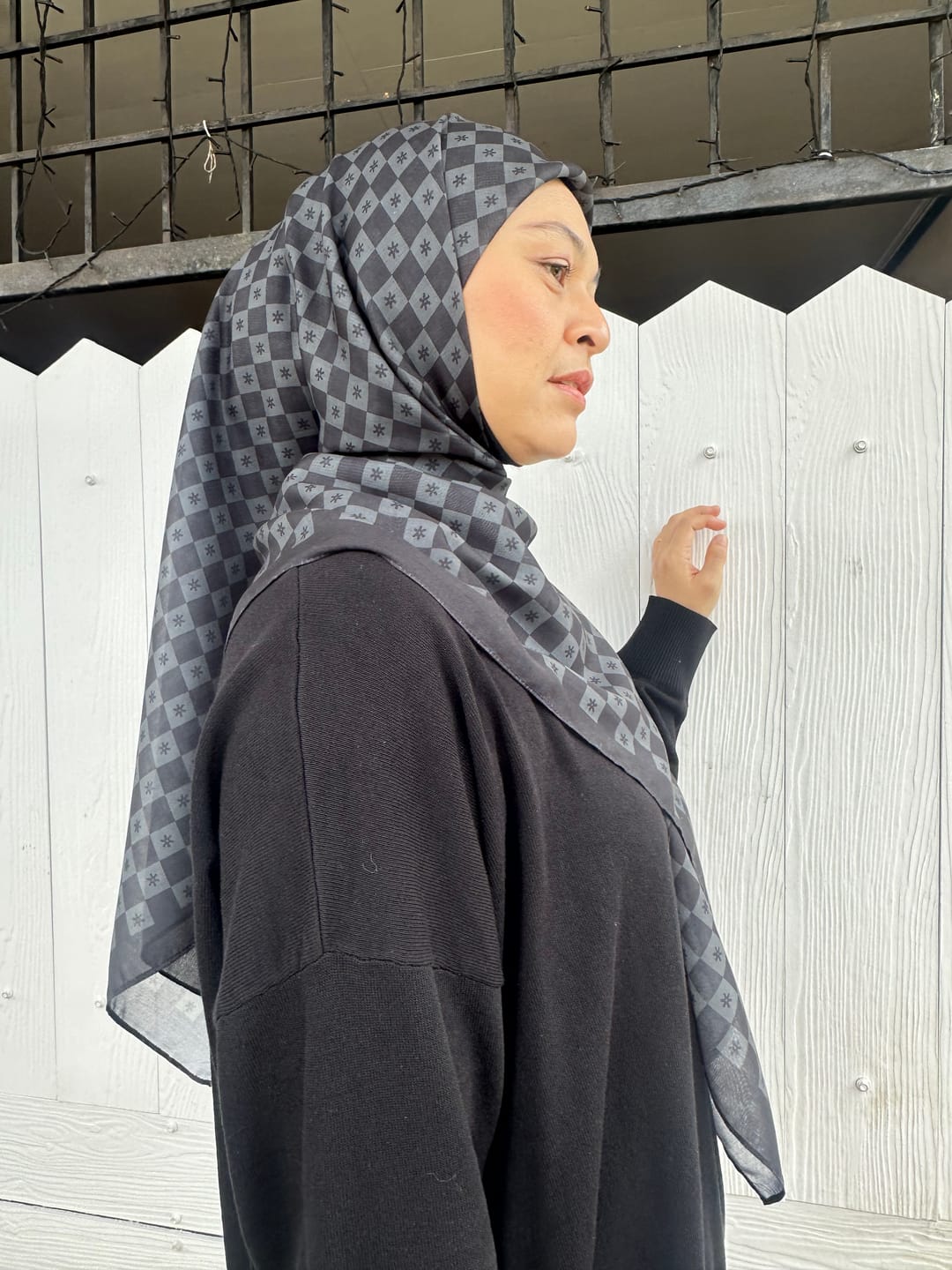 Customer photo review of Monogram Square (Blackout)