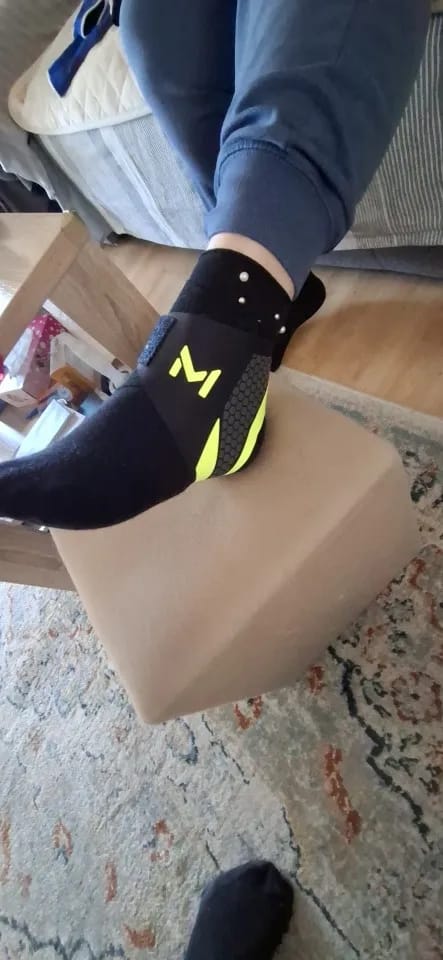 Customer photo review of Restora Plantar Fasciitis Relief Wrap