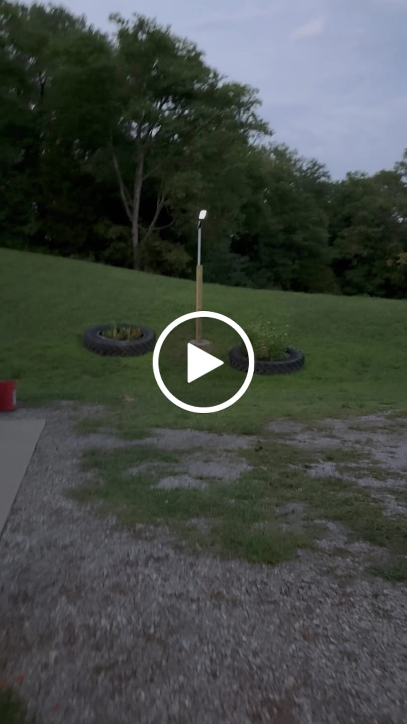 Customer video review of 60W 90W 120W Solar Street Light -ES04 Series