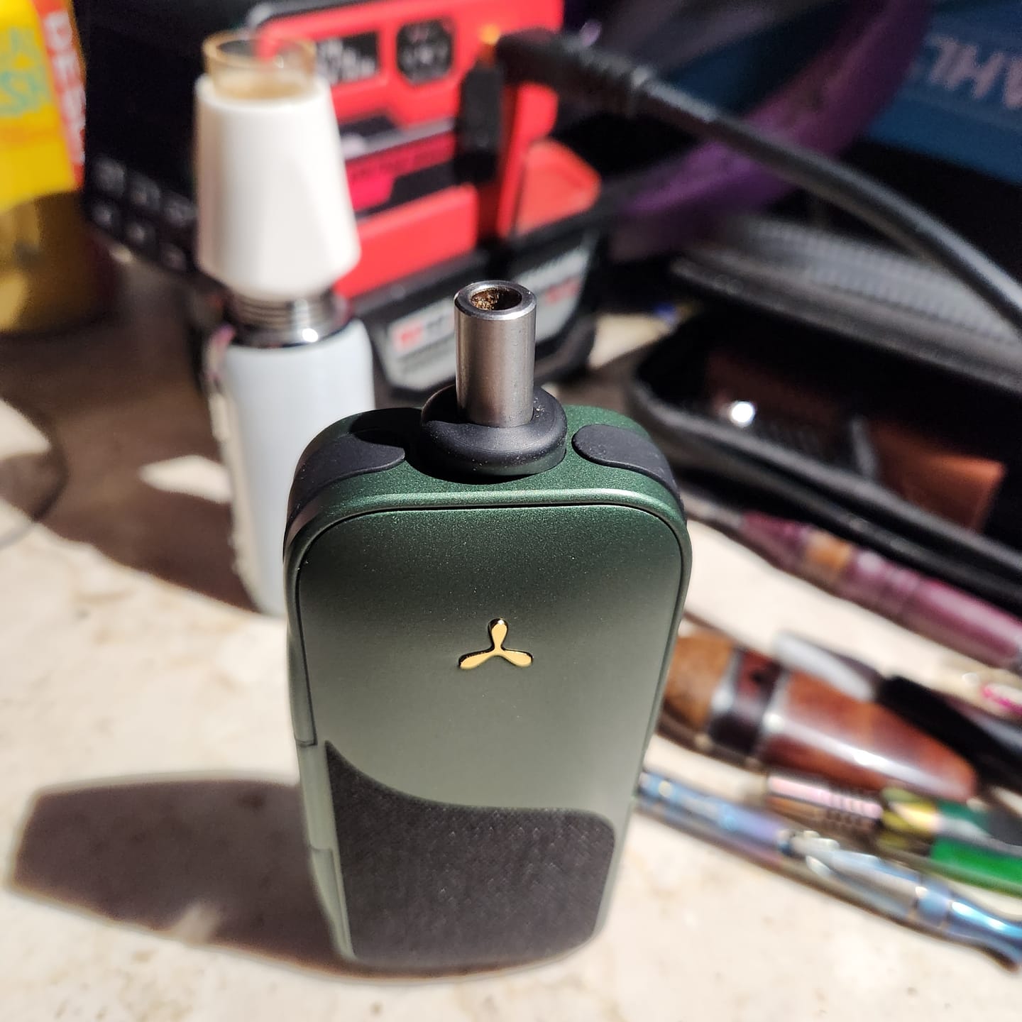 Customer photo review of LEGACY CORE | Dry Herb & Wax Dual Use Vaporizer - 7 LED Heat Levels, Smooth and Easy-to-Use