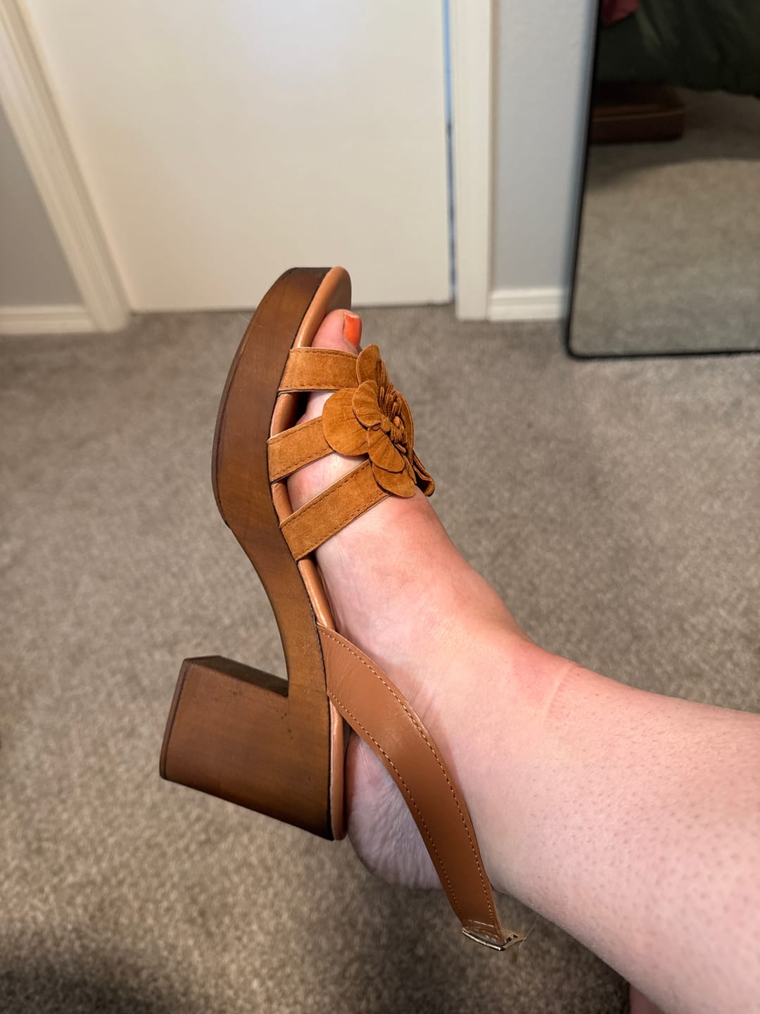 Customer photo review of Chasing Sunsets Heel