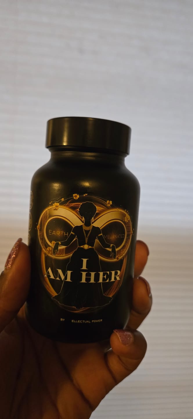 Customer photo review of I Am Her - Earth Melanated