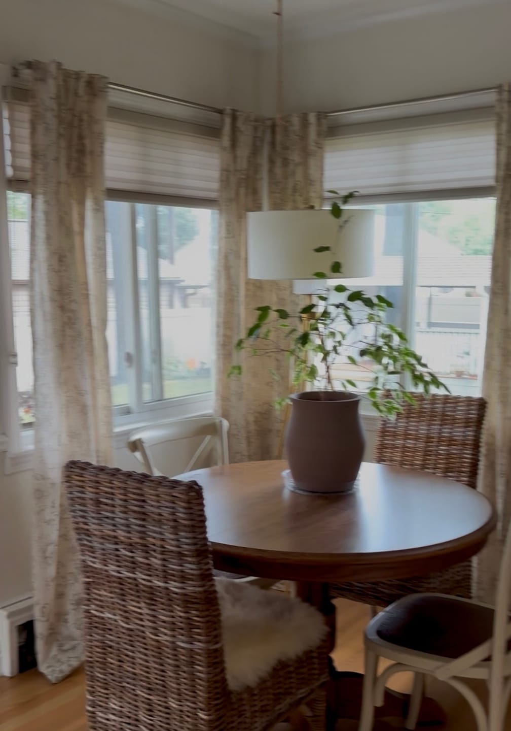 Customer photo review of Vintage Botanical Vine & Multi-Floral Curtains (2 Panels)