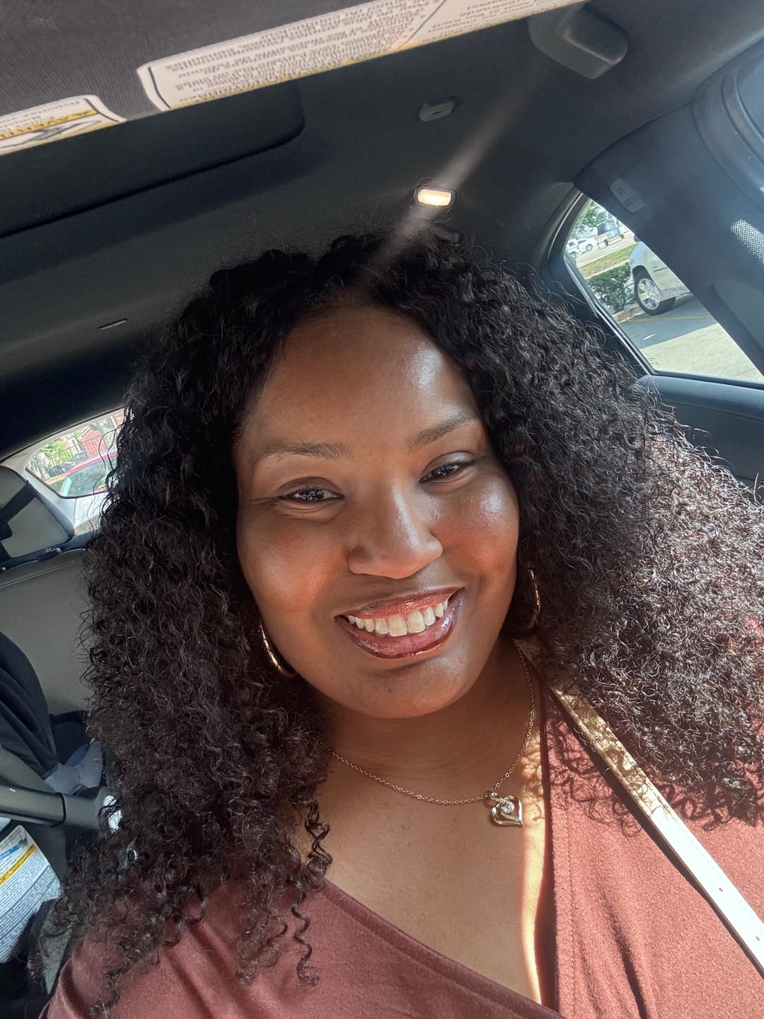 Customer photo review of Ywigs Burmese Water Curly Human Crochet Hair