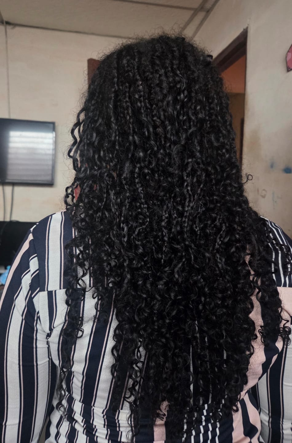 Customer photo review of Spanish Curl Feather Crochet Boho Hair for Braiding (50 Strands)