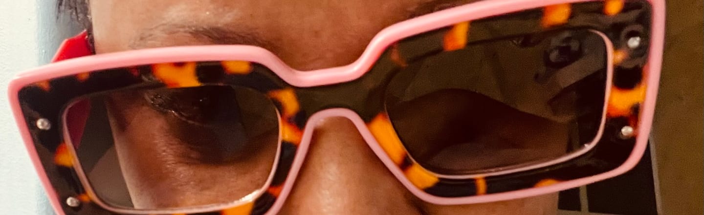 Customer photo review of Deco Sunglasses Pink + Red