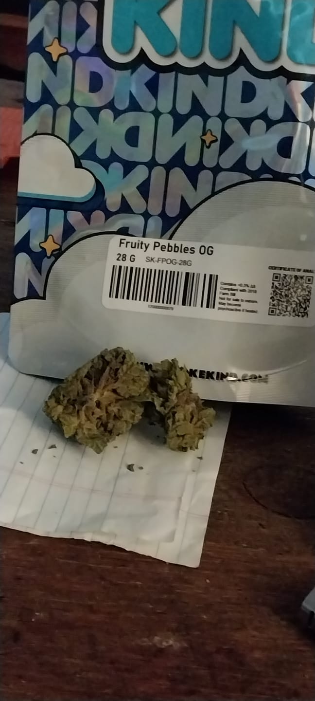 Customer photo review of Fruity Pebbles OG - 28 Grams - Indica