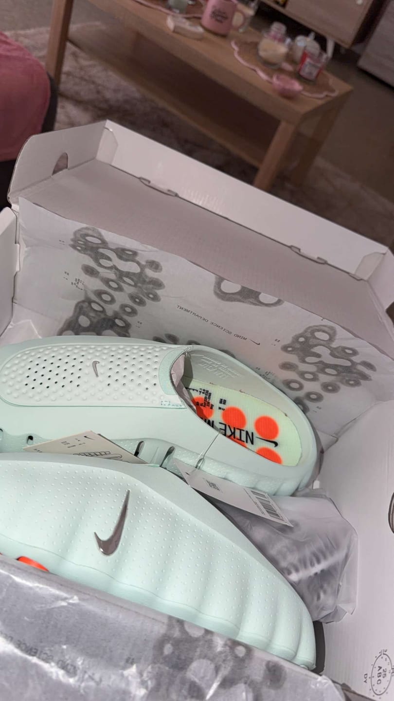 Customer photo review of Nike Mind 001 Barely Green - Vert