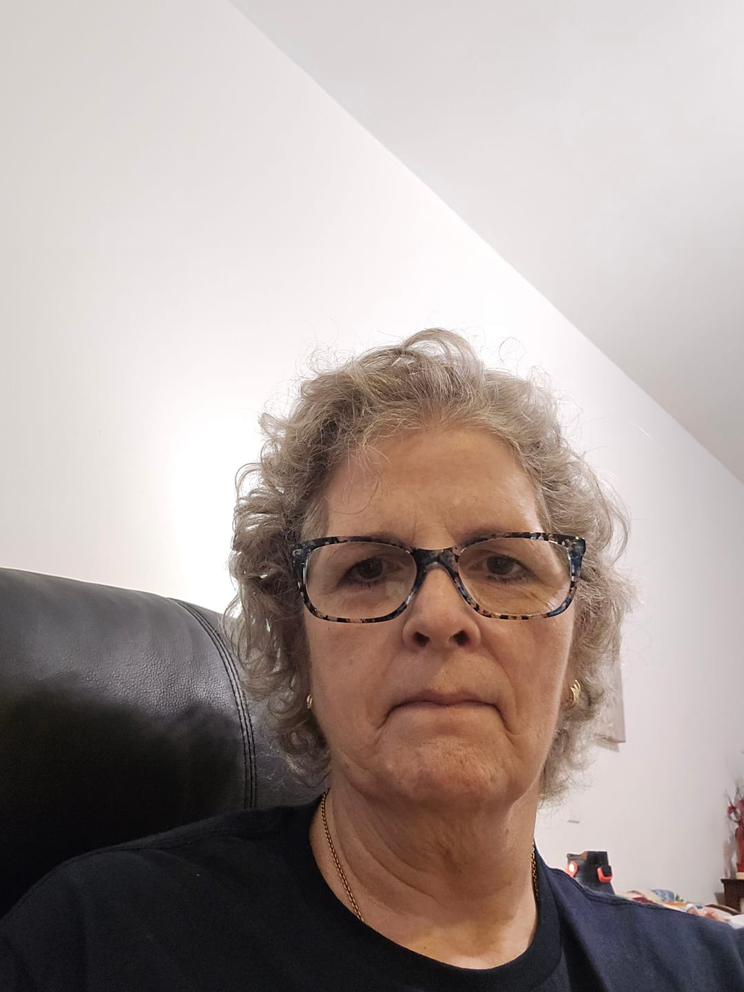 Customer photo review of Hair Match Comfort Curve™ Silk Headbands
