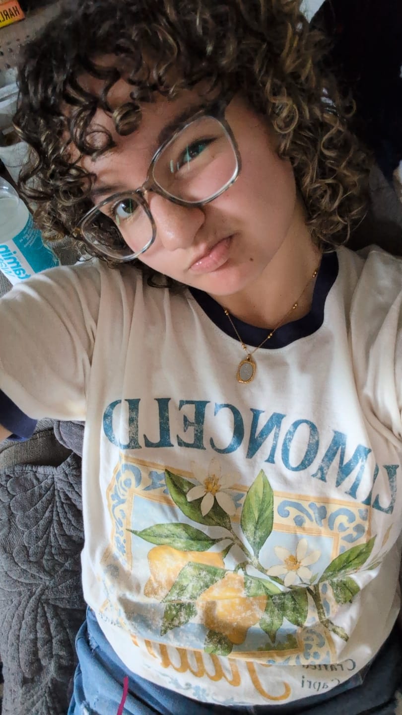 Customer photo review of 'Fragile Love' Rose Necklace
