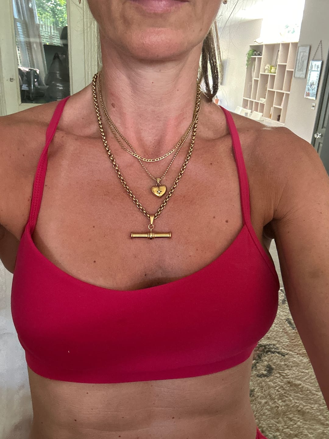 Customer photo review of XL T-Bar Necklace