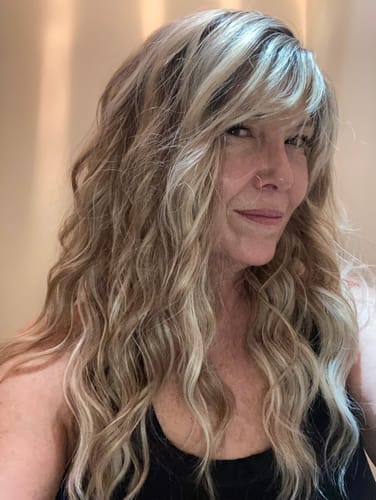 Customer photo review of JBEXTENSION 22 Inches Scalpiana Long Wave Light Mix Blonde 3.5X4 Hard Silky Top Natural Scalp Effect Wig with Bangs OSSIE LIGHT MIX BLONDE