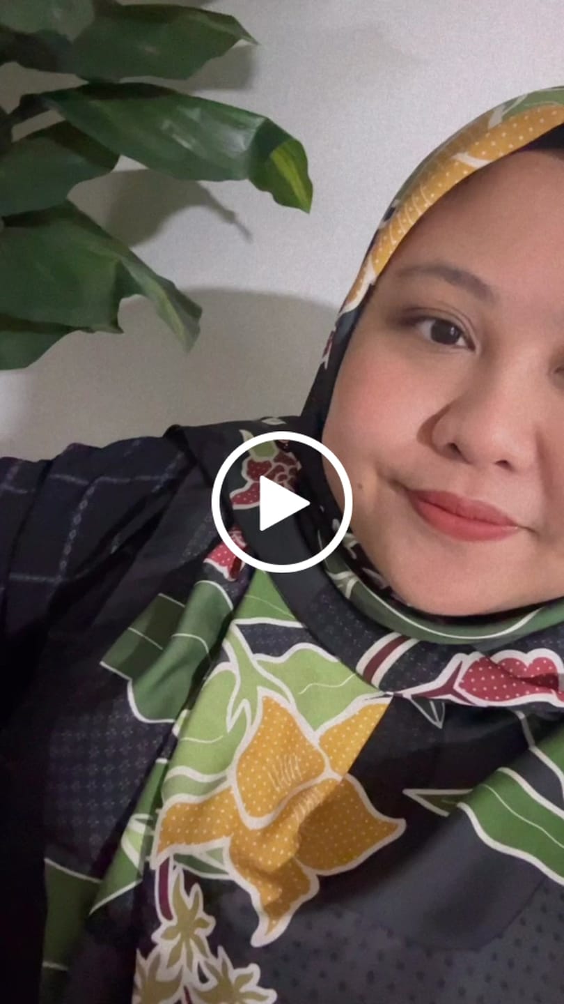 Customer video review of Batik Square (Embun)