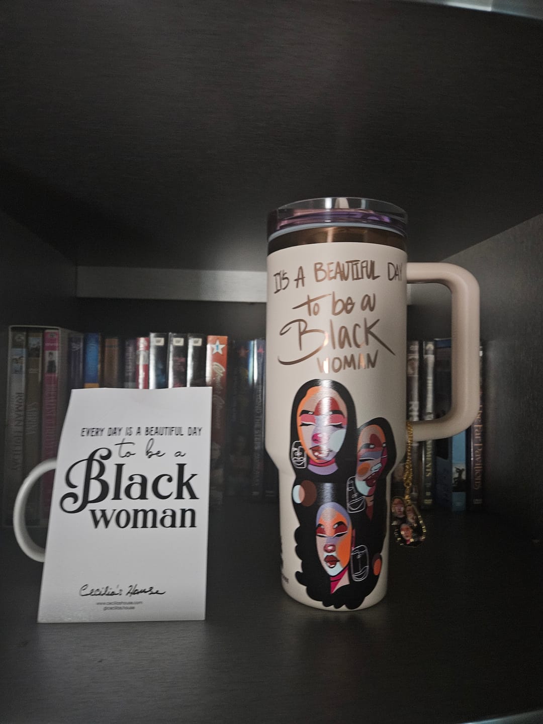 Customer photo review of Limited Edition "Soul Sisters" Blush Pink HydraLock™ Leakproof Tumbler – 40oz – Pinklomein x Cecilia's House