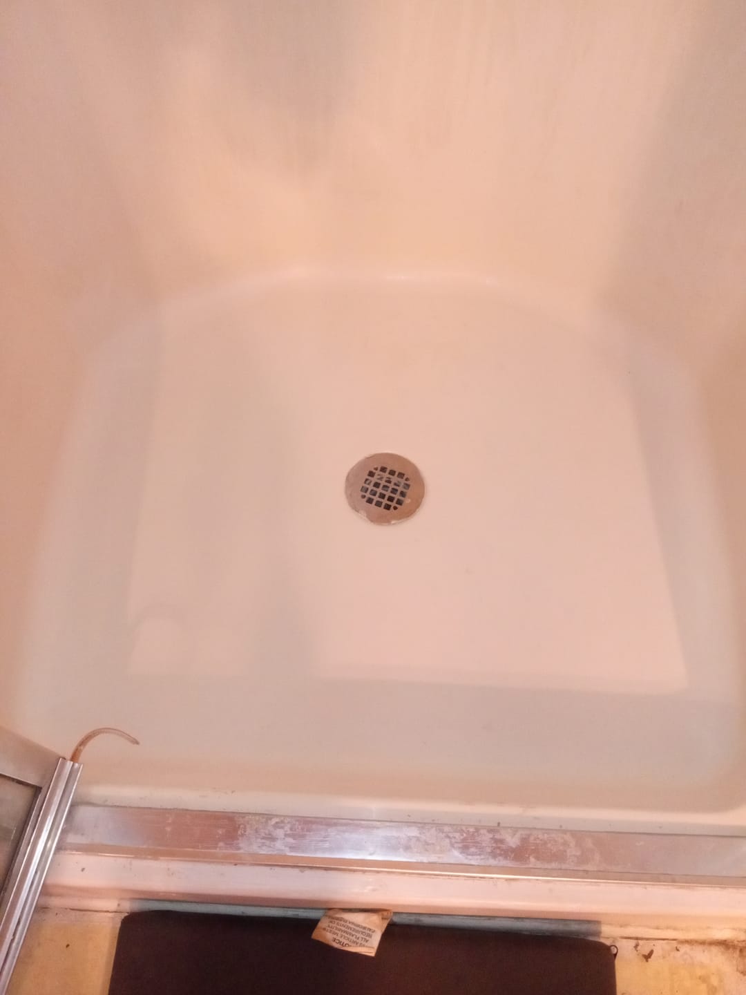 Customer photo review of Floor Crack Repair - Tub and Shower Repair Kit