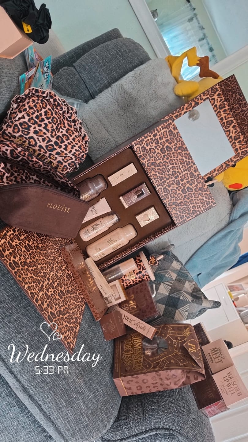 Customer photo review of The Hot Spot Cheetah PR Box