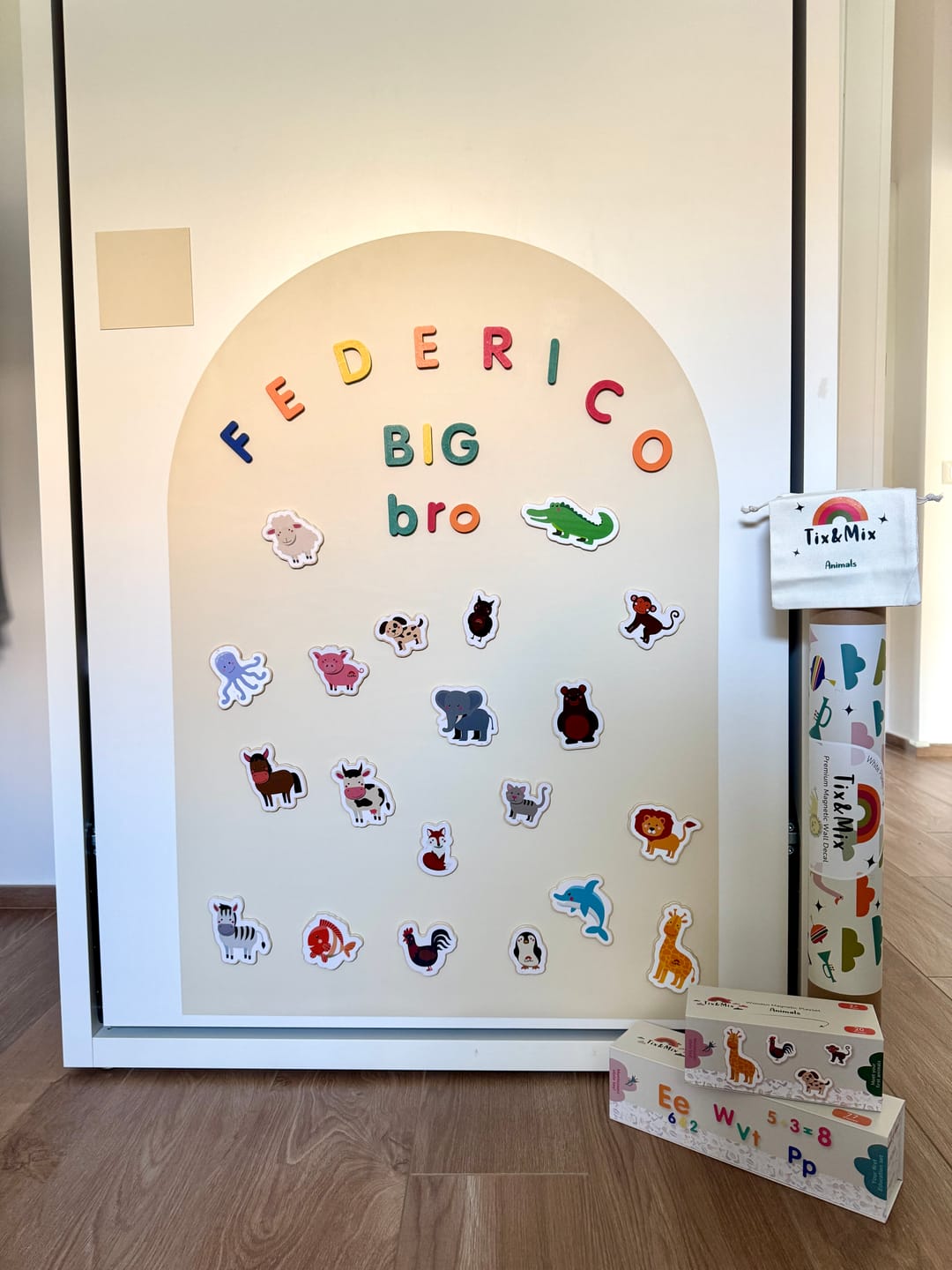Customer photo review of Meet The Animals (set of 20)