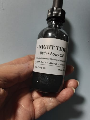 Customer photo review of Limited Edition Night Tide Body Oil