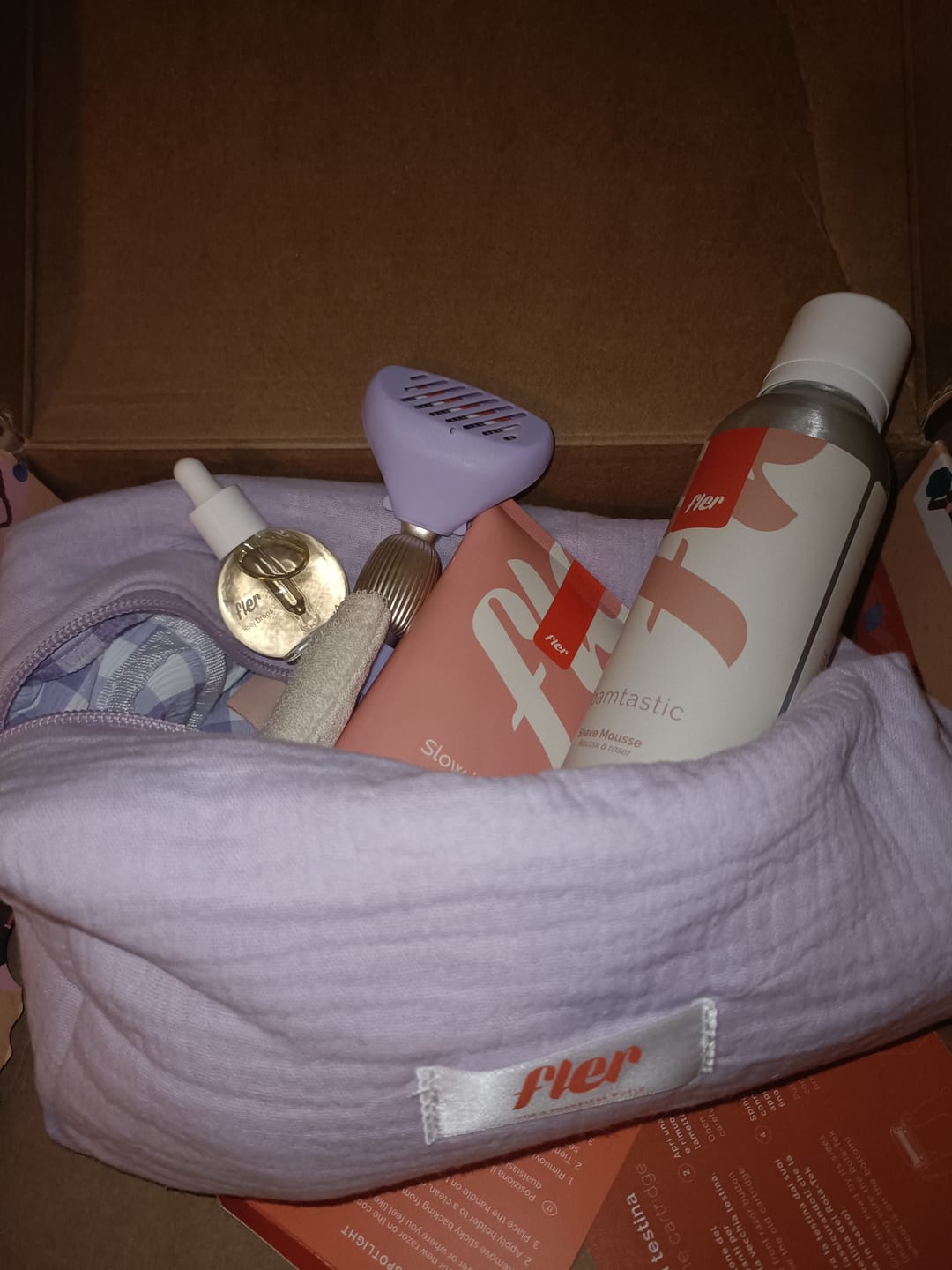 Customer photo review of Gift - Vanity Case