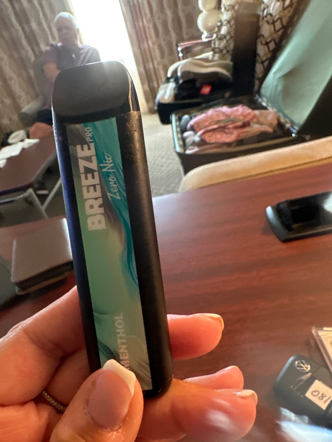 Customer photo review of Breeze Pro 0% Nicotine Disposable Vape