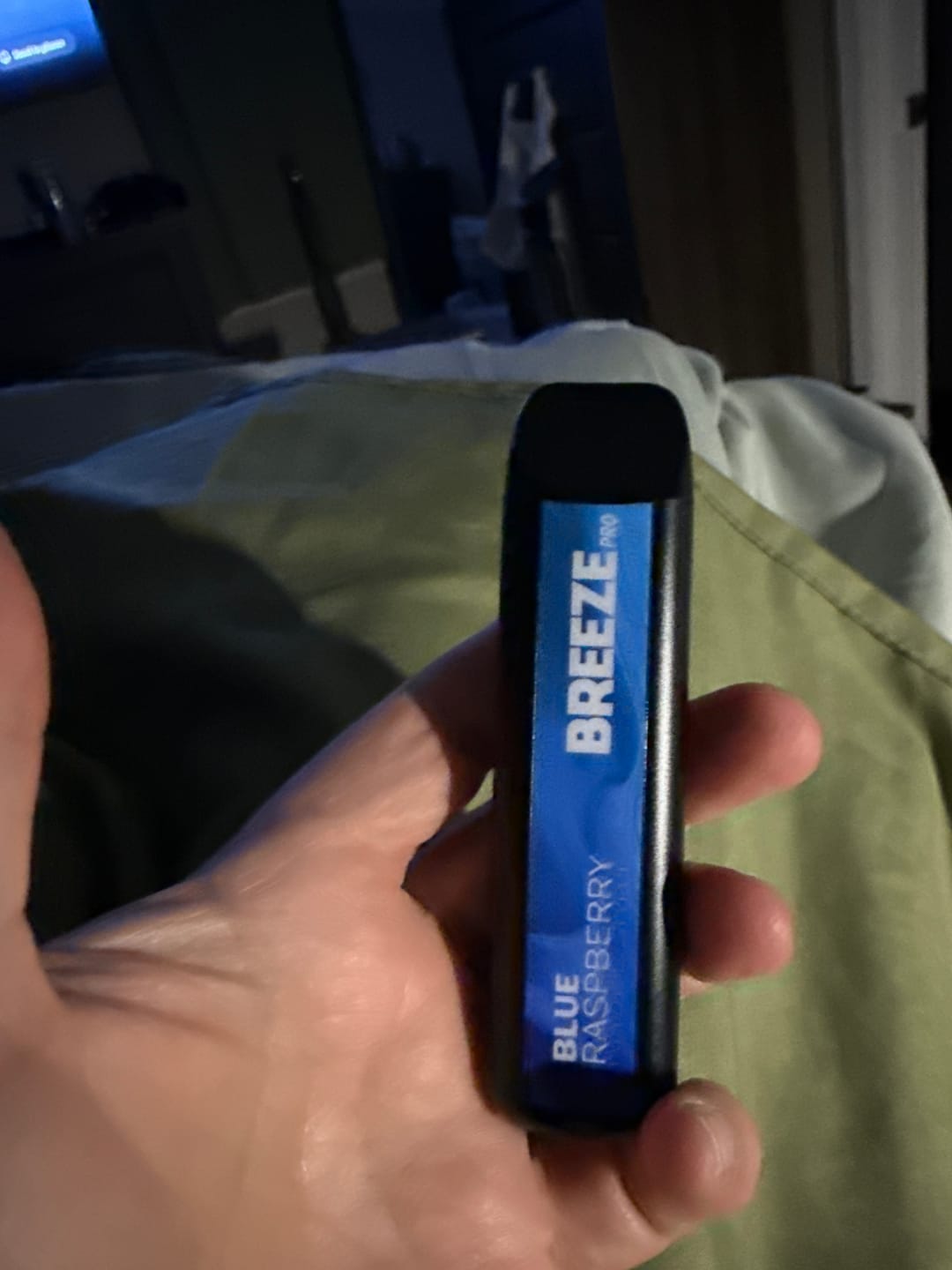 Customer photo review of Breeze Pro Disposable Vape