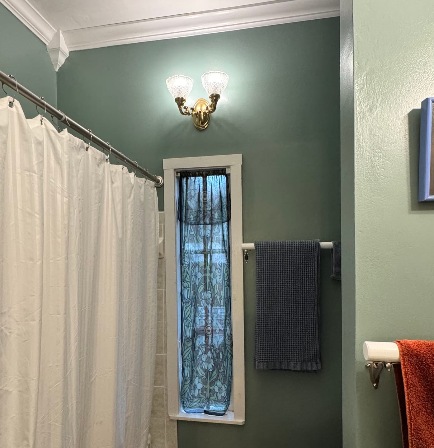 Customer photo review of Wildflower All-Season Scarf